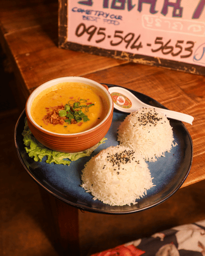 Restaurant Content Strategy & Social Media Campaign - Community Management
