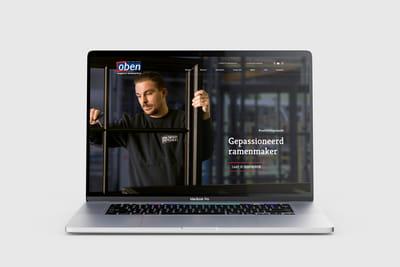 Oben: branding, website, print... - Website Creation