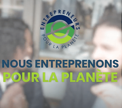 Stratégie branding sur social média. - Publicité en ligne