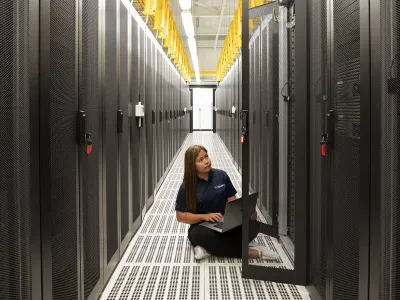 Khazna Data Centres - Branding & Positioning