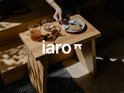 iaro → We are roasters, bakers, hosts & guides - Branding y posicionamiento de marca