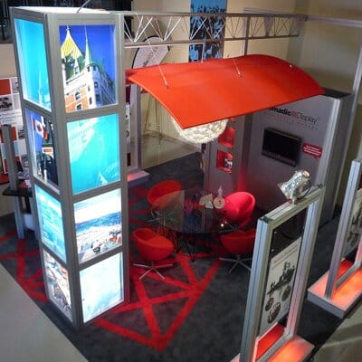 Nomadic Display Montreal & Quebec