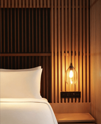 Branding & Social Media of a Luxury Hotel Brand - Markenbildung & Positionierung