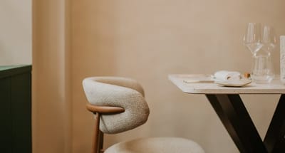 EVEZHEA — Présence digitale à la hauteur de d'expérience gastronomique - Branding y posicionamiento de marca