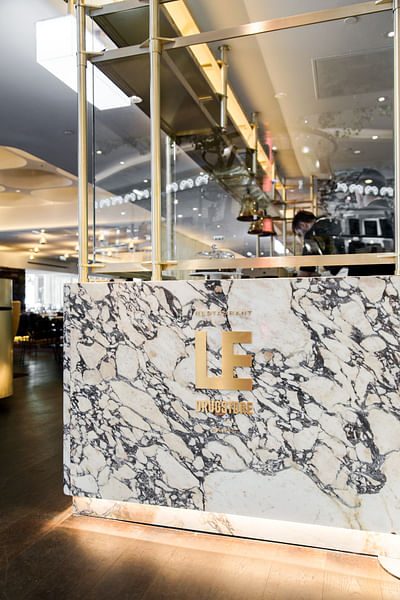 Le Drugstore - Brand Identity and Interior signage - Branding & Positionering