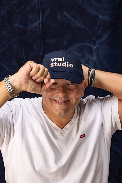 vrai studio cover