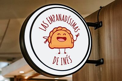 Creación de imagen para Las Empanadísimas de Inés - Packaging