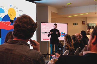 EAE Business School "Business Matters Podcast" - Grafische Identiteit