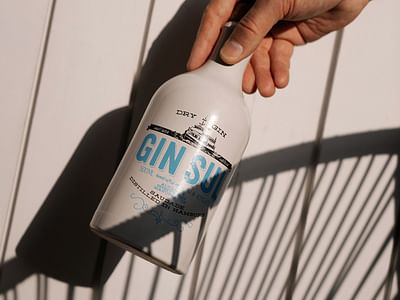 GIN SUL → Süden in der Flasche. - Publicidad