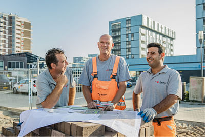 Avitec: van uren op papier naar een uren app - Mobile App