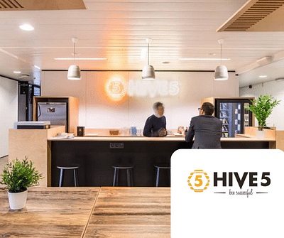 Hive5 I Rethinking a Customer Experience - Réseaux sociaux