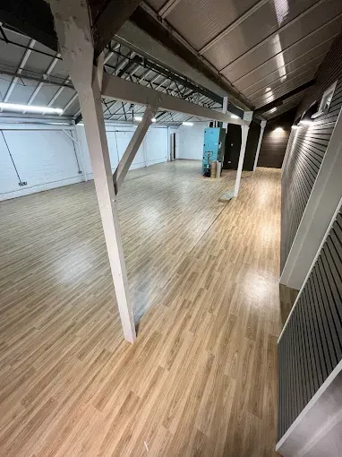 Derrick Charles Flooring - Social Media