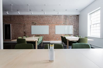 Sortir de la dépendance du SEA grâce au SEO - Centre linguistique - Digitale Strategie