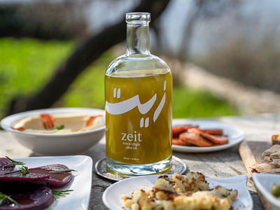 Zeit Olive Oil - Graphic Design