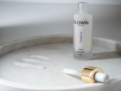 Glowal - Conosci la tua pelle - Image de marque & branding