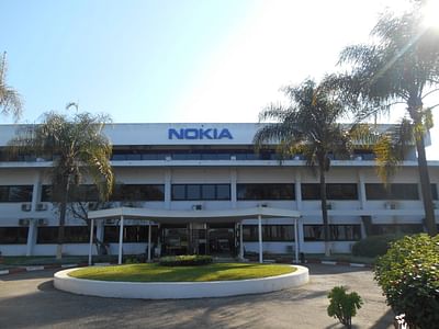 Rebranding Alcatel-Lucent sites into NOKIA - Image de marque & branding