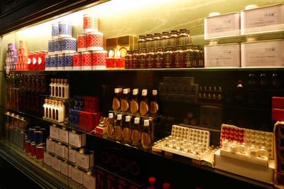 Provisions, 12 - Werbung