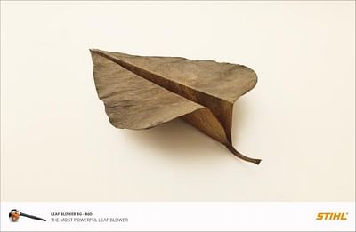 Airplane, 3 - Advertising