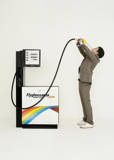 STANDING MAN - Advertising