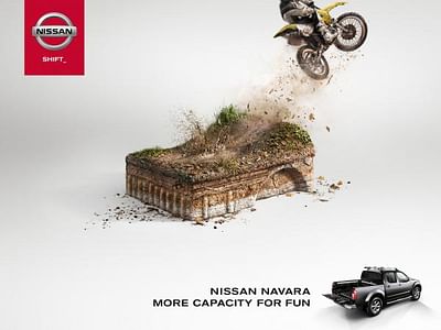 Motorbike - Publicidad