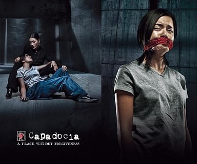 GAGGED - Redes Sociales