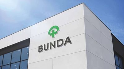 Bunda Hospital Rebranding - Branding y posicionamiento de marca