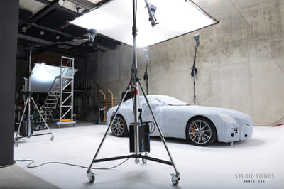 Mercedes Benz shoots AMG GT at Studio Sitges - Fotografía