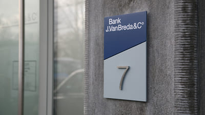 Bank J.Van Breda & C° Corporate Identity - Design & graphisme