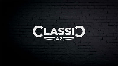 Classic42 - Identité & webdesign - Image de marque & branding