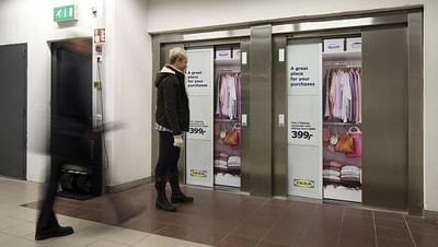 SHOPPING CENTRE LIFT POSTER - Reclame