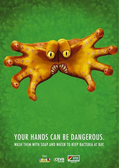 Monster Hands 4 - Publicité