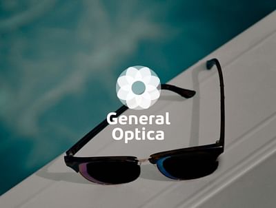 Campañas y gestión de RRSS General Optica - Stratégie digitale