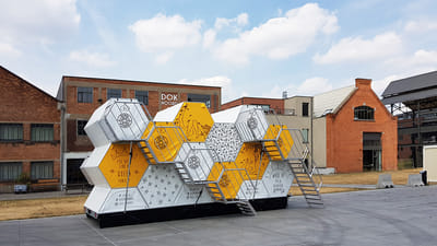 Hoxel: Glamoureus kamperen in een hip design - Social media