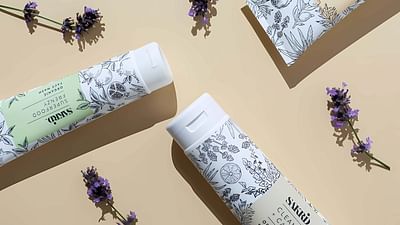 Zero to Launch: Building a Skincare Brand with Soul and Substance - Réseaux sociaux