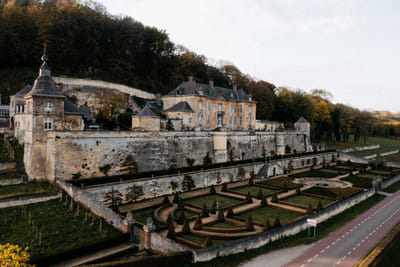 PR launch suites Château Neercanne - Bedrijfscommunicatie