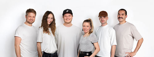 HEY NA! GmbH cover