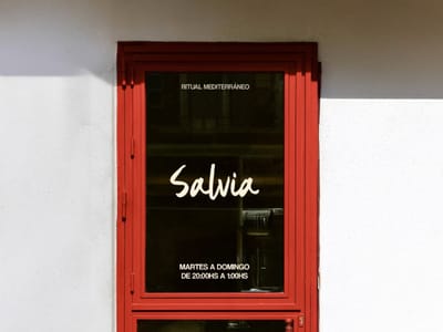 Salvia — Identidad integral para gastronomía mediterránea - Branding & Positionering