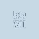 Letra sobre fondo azul logo