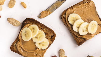 Naming a peanut butter and other healthy products - Branding y posicionamiento de marca