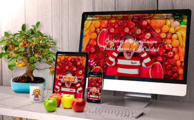 Diseño web corporativa Delta Blau - Website Creation