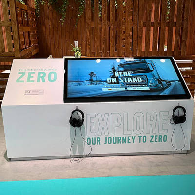 Volvo Trucks - Turning heads at International show - Evenement