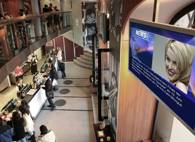 News-Content für Digital Signage-Screens bei Mc... - Motion Design