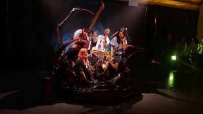 Dead by Daylight 10th Anniversary – walk-in statue - Event