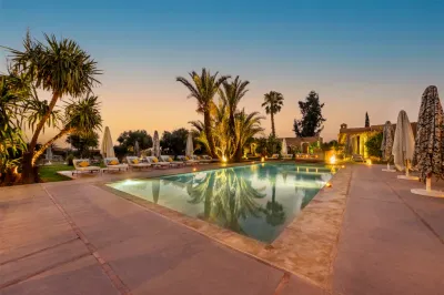Villa nour - Social Media