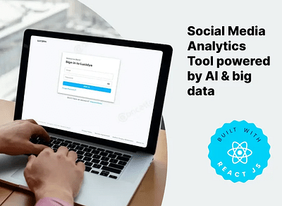 Social Media Monitoring App - Mobile App