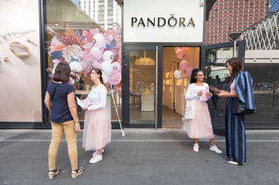 PANDORA // waht do you love - Event