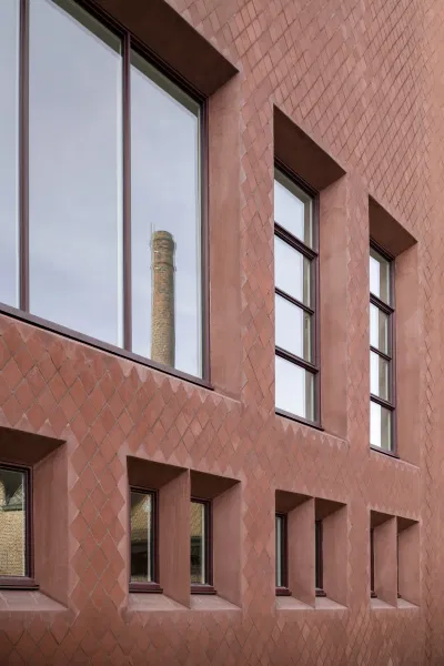 4 nieuwe expo's in kunstenhuis Z33 - Marketing