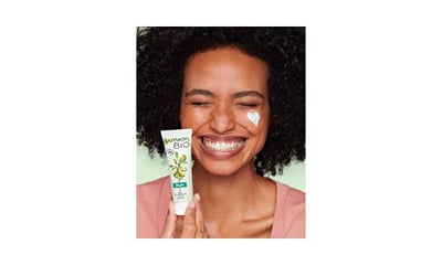 A new benchmark for natural skincare at scale. - Branding & Positionering