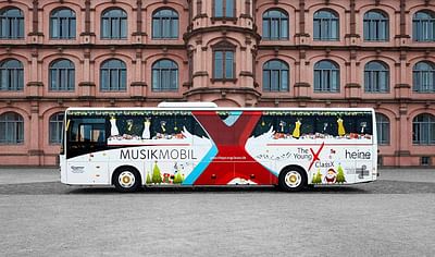 heine – ClassX Bus - Grafikdesign