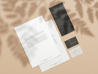 Branding y Diseño Web Clínica de Medicina Estética - Website Creatie